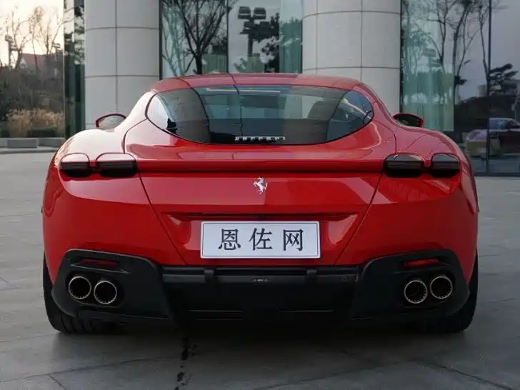 Ferrari Roma — миниатюра 10