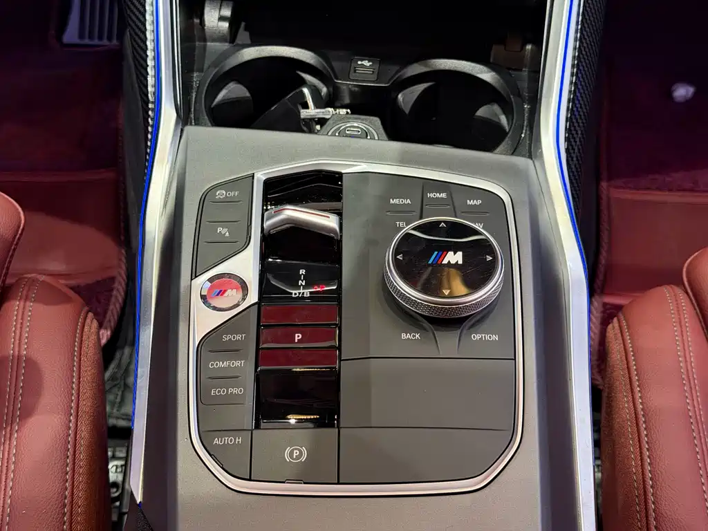 BMW i3 — миниатюра 10