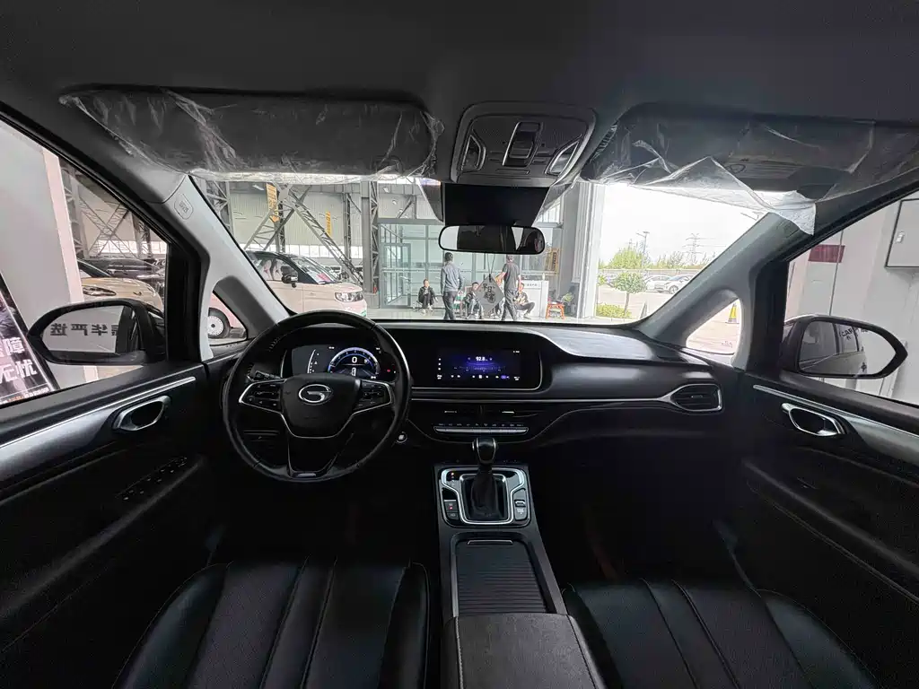 GAC Motor Trumpchi M6 — миниатюра 4