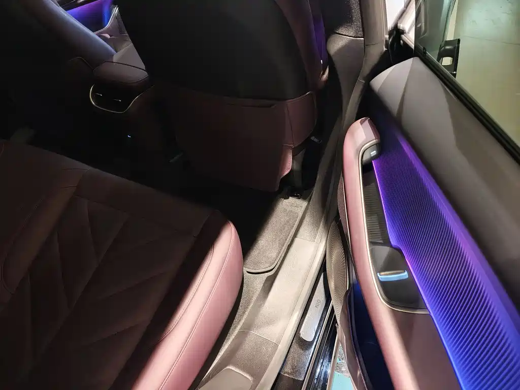 NIO ET5T 2025 75kWh Touring
