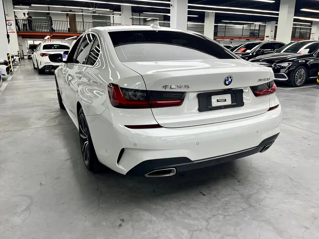 BMW 3 Series — миниатюра 15