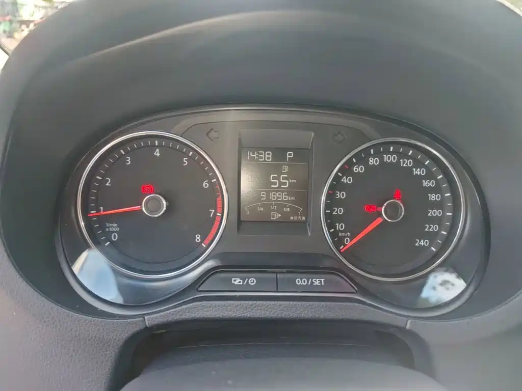 Volkswagen Polo — миниатюра 12