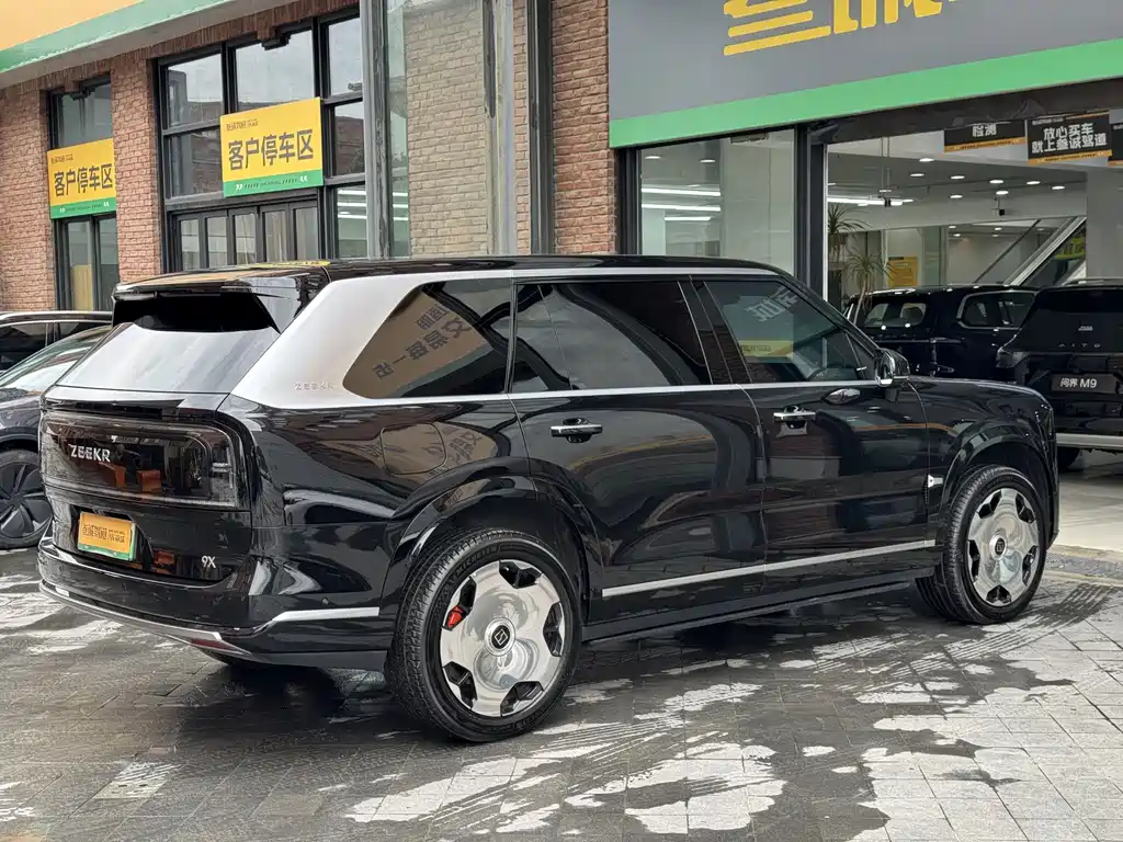 Zeekr 9X 2025 Ultra 70kWh