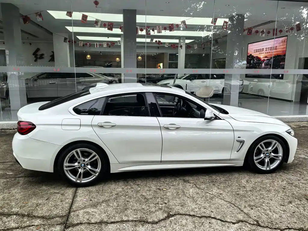 BMW 4 Series — миниатюра 13