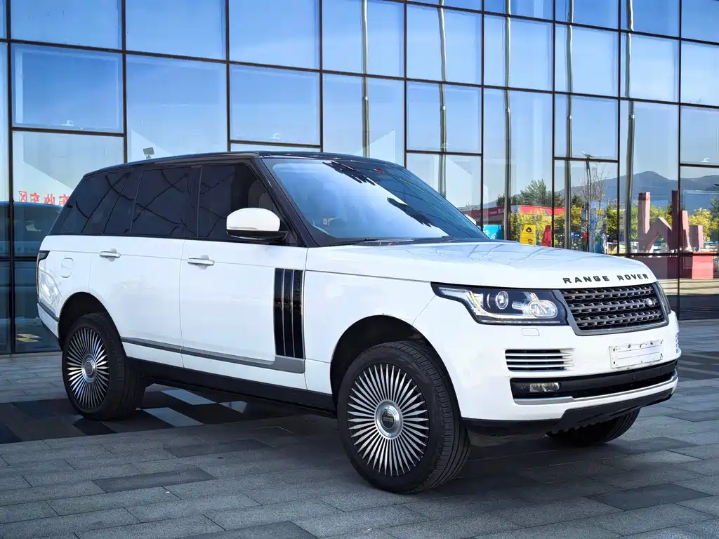 Land Rover Range Rover — миниатюра 3