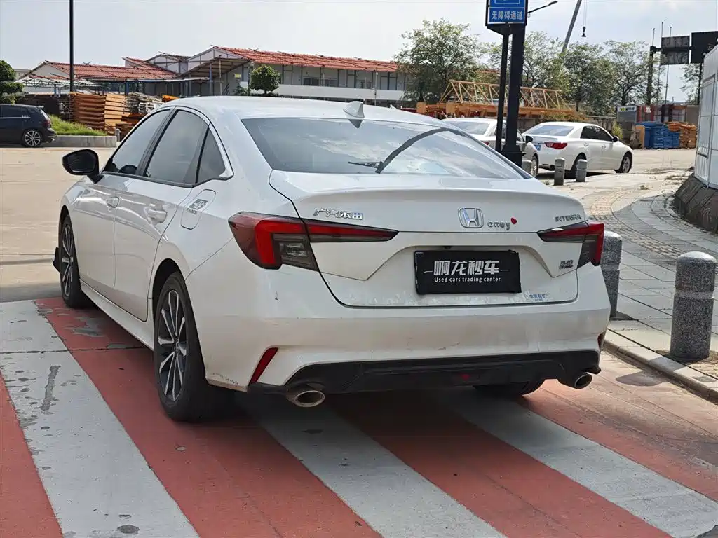 Honda Integra — миниатюра 7