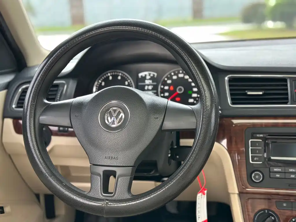 Volkswagen Lavida — миниатюра 11