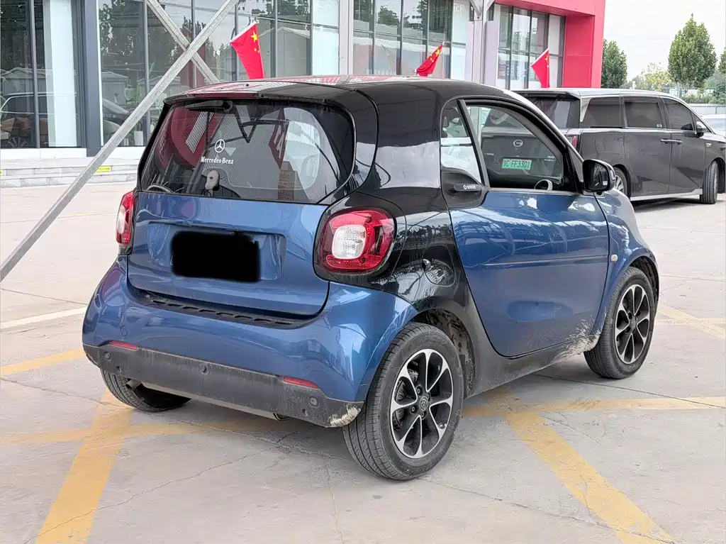 smart Smart Fortwo — миниатюра 7