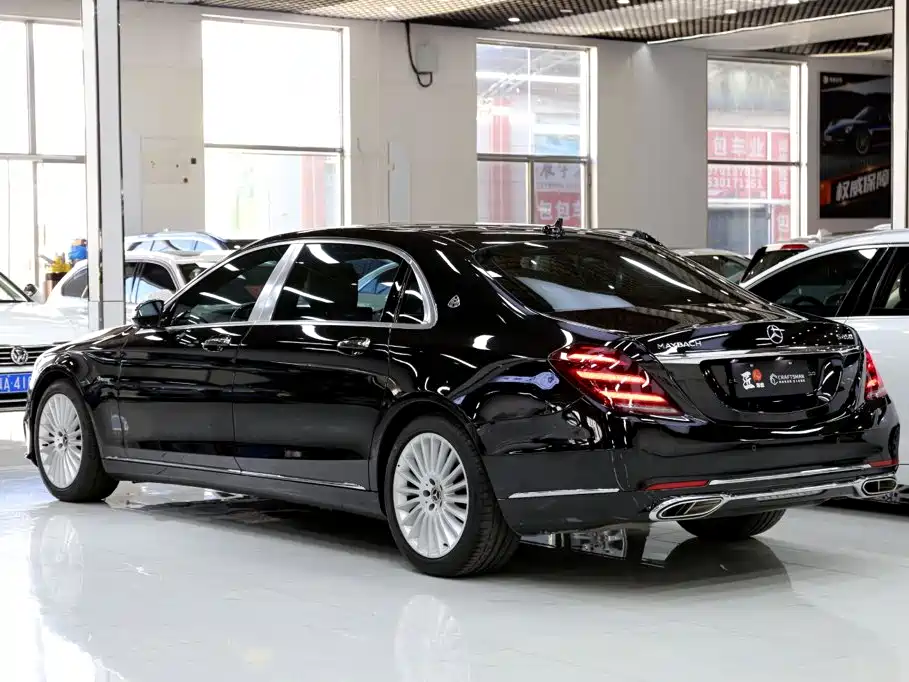 Mercedes-Benz S-Class — миниатюра 9