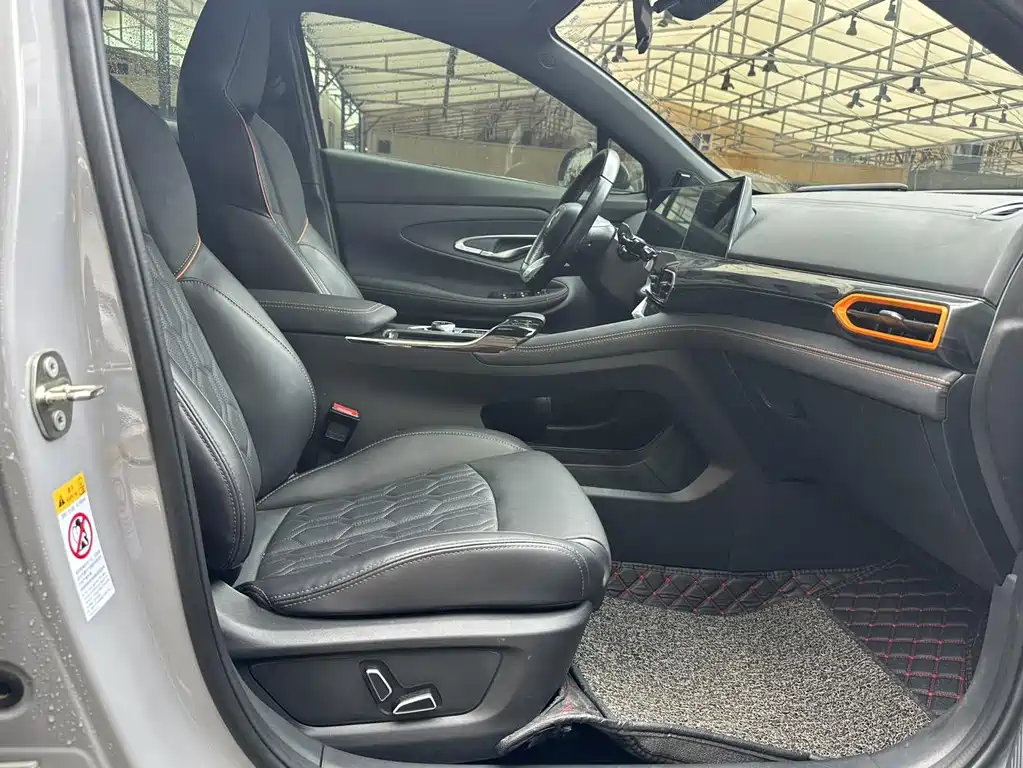 Changan UNI-T 1.5T Sport Edition Flagship Type, фото 10
