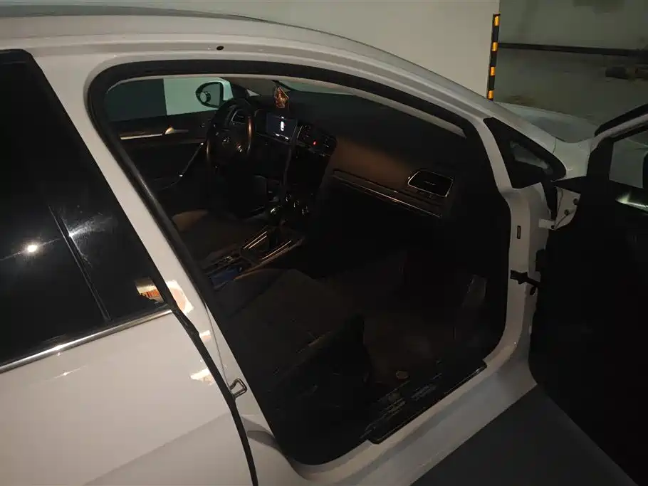 Volkswagen Golf 2020 280TSI DSG Luxury