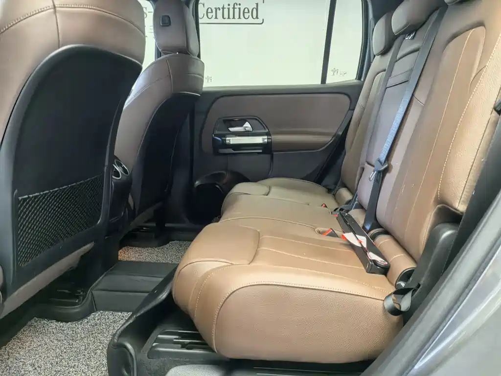 Mercedes-Benz GLB — миниатюра 15