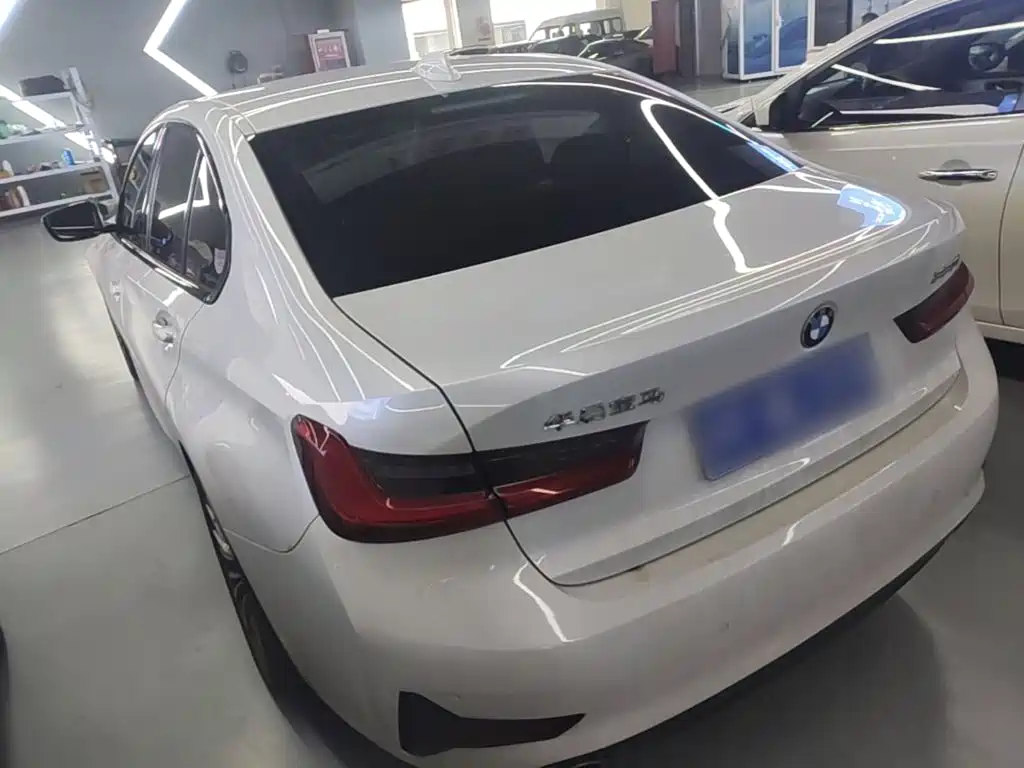 BMW 3 Series — миниатюра 5