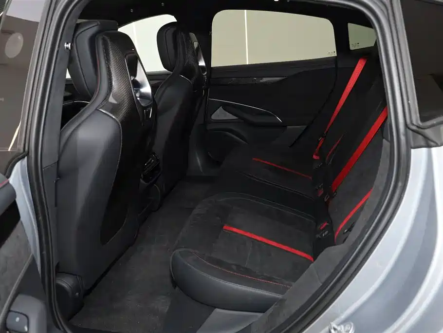 XIAOMI CAR XIAOMI SU7 ULTRA