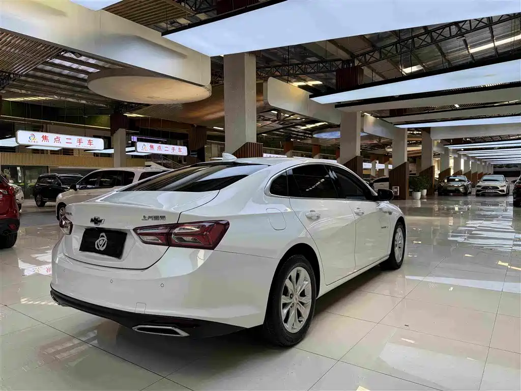 Chevrolet Malibu XL — миниатюра 9