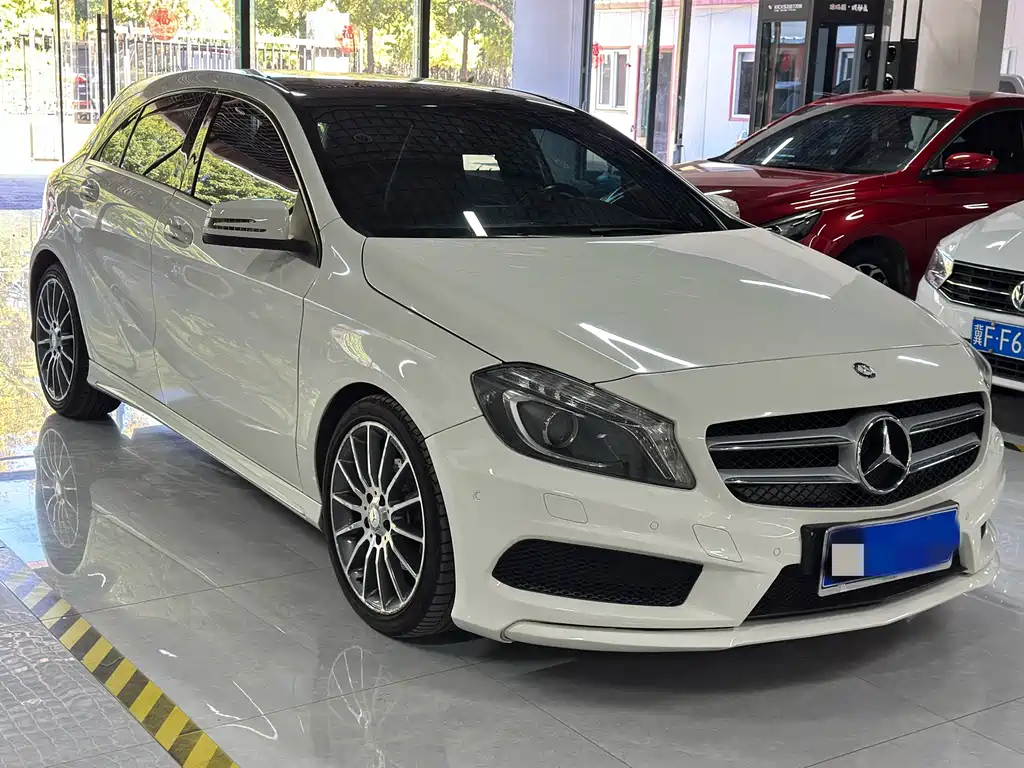 Mercedes-Benz A-Class (Import) — миниатюра 3