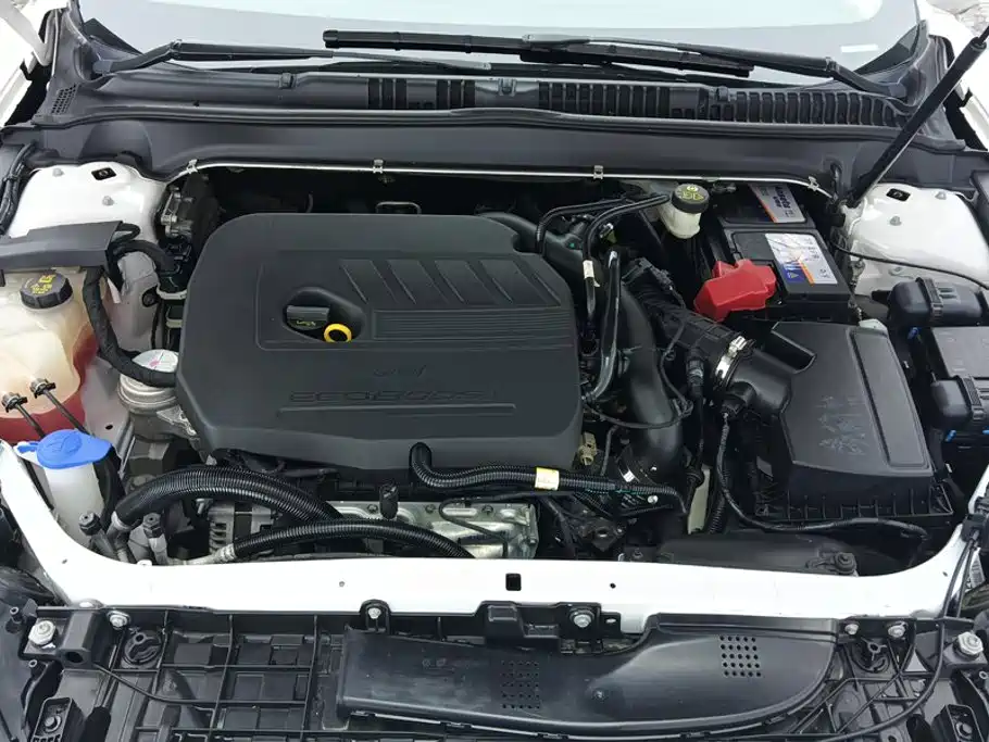Ford Mondeo — миниатюра 10
