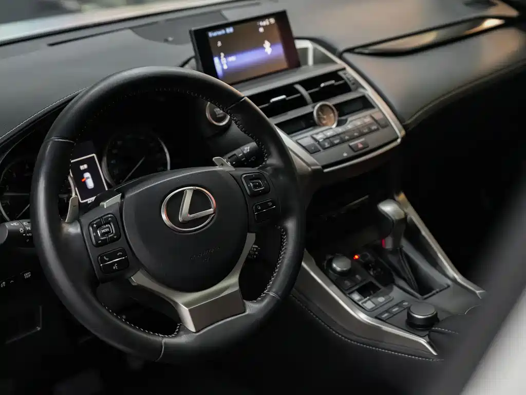 Lexus NX — фотографии объявления, Фото 14