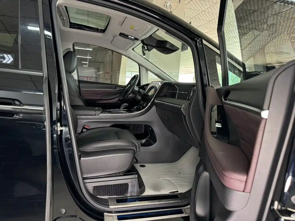 GAC Motor Trumpchi M8 — миниатюра 20