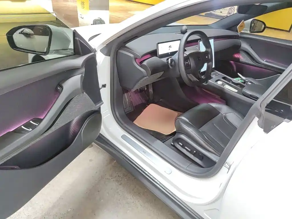 NIO ET5T — миниатюра 16