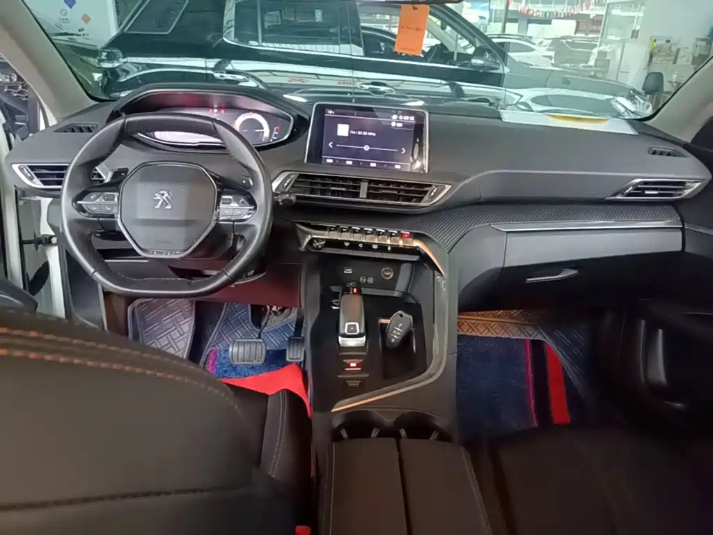 Peugeot 4008 — миниатюра 10