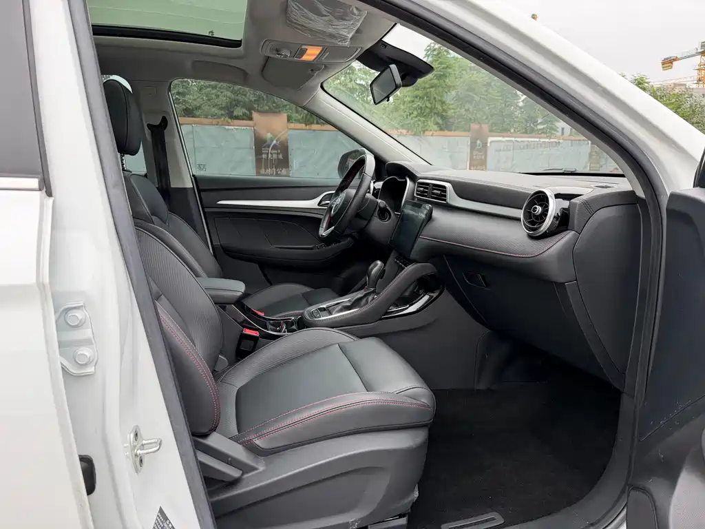 MG ZS — миниатюра 13