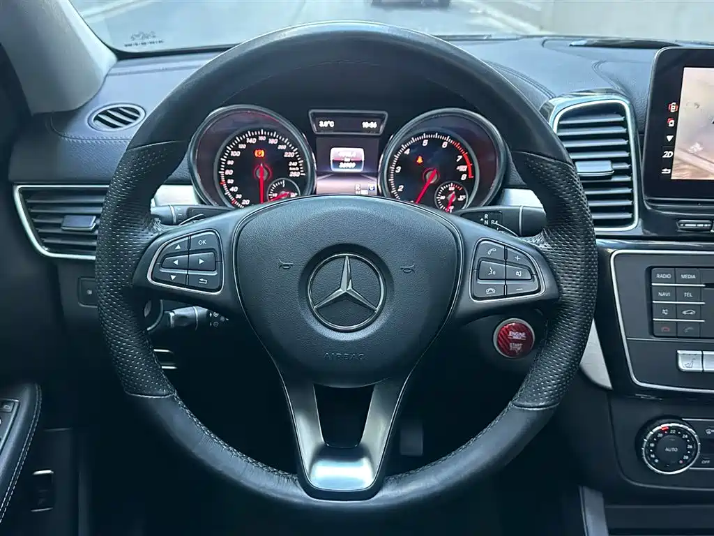 MERCEDES-BENZ GLE COUPE
