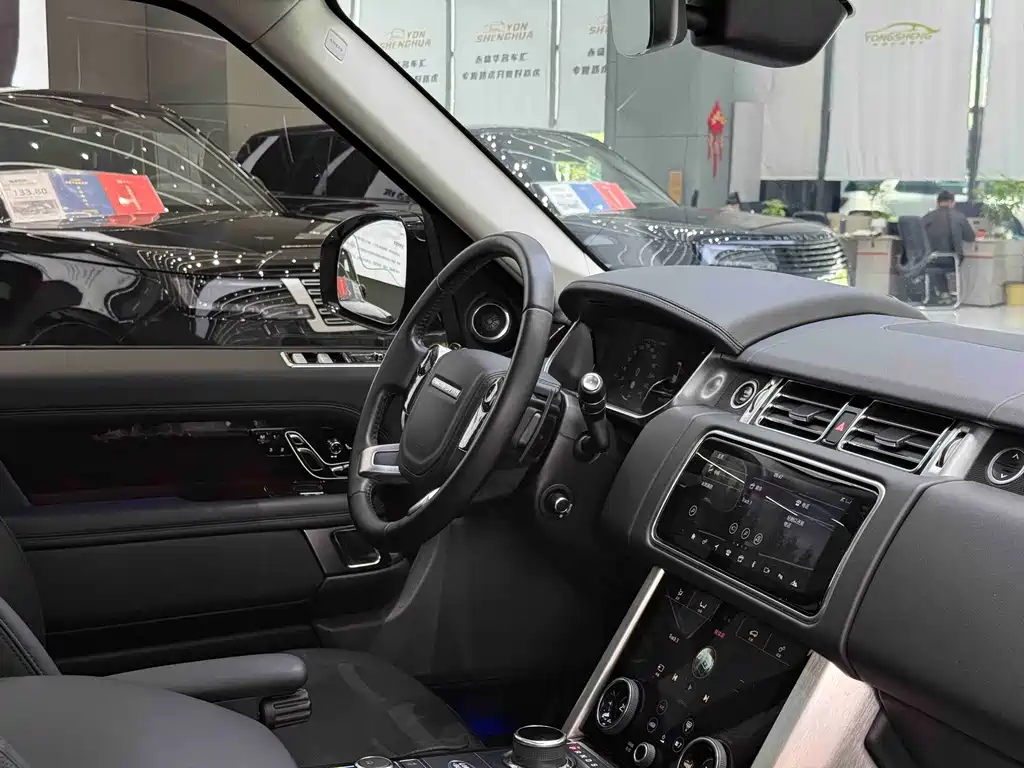 Land Rover Range Rover — миниатюра 7