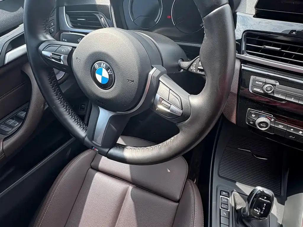 BMW X1 — миниатюра 9