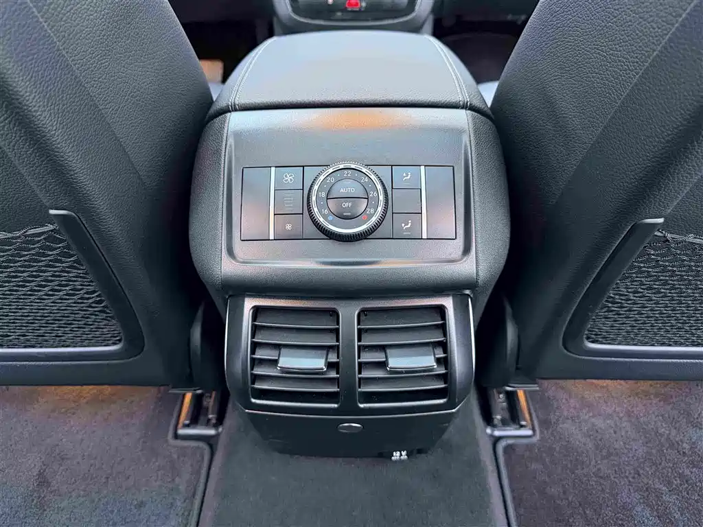 Mercedes-Benz R-Class — миниатюра 12