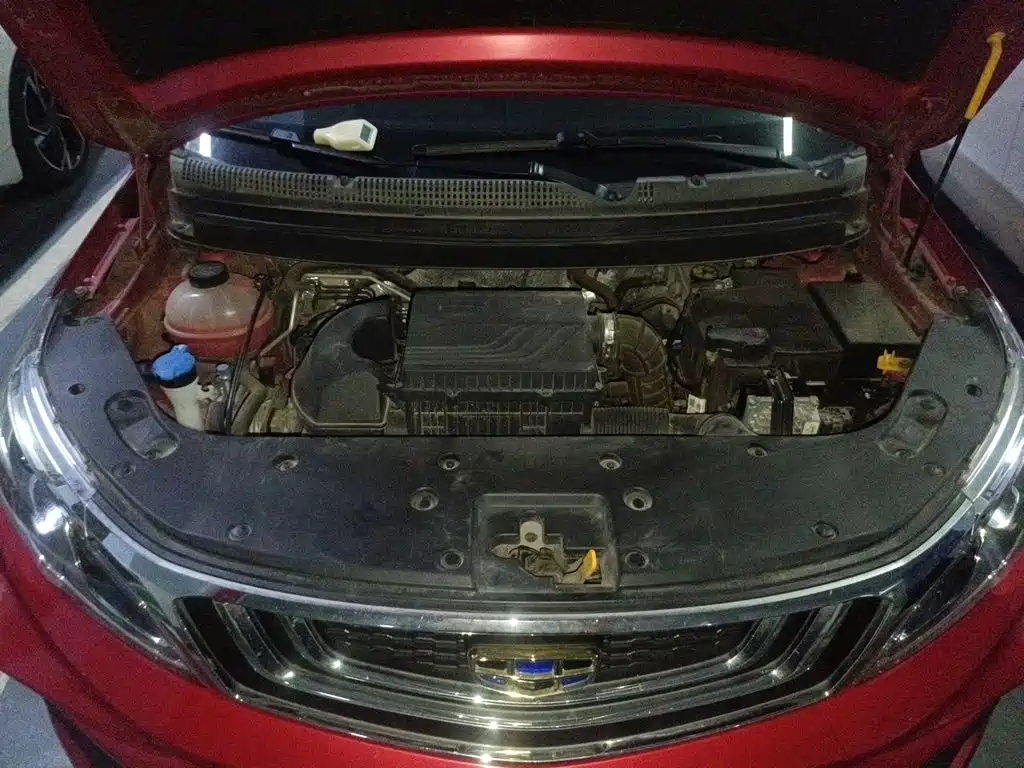 Geely Vision X3 — миниатюра 16