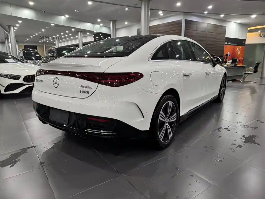 Mercedes-Benz EQE — миниатюра 5