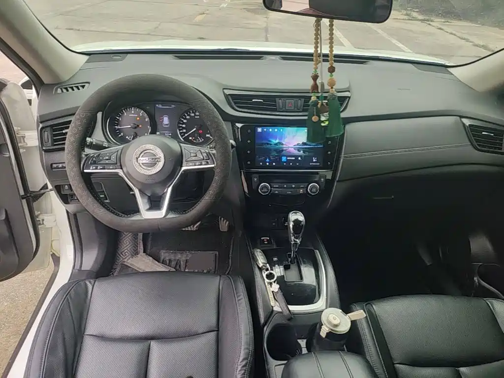 Nissan X-Trail — миниатюра 10