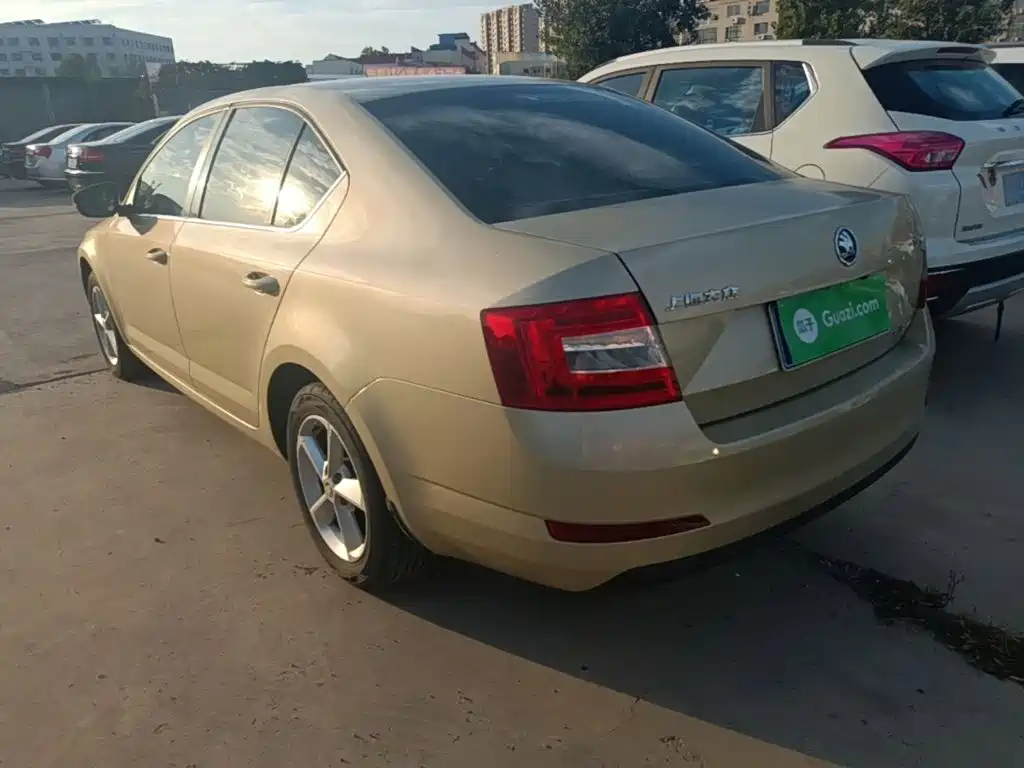 Skoda Octavia — миниатюра 5