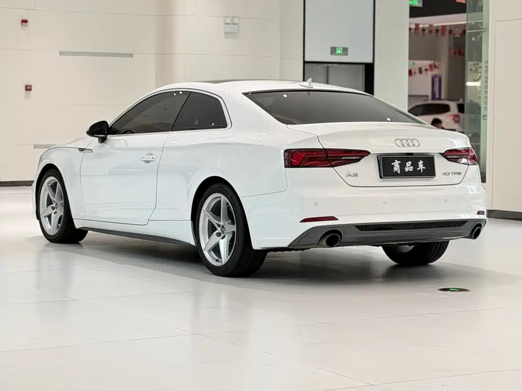 Audi A5 (Import) — миниатюра 7