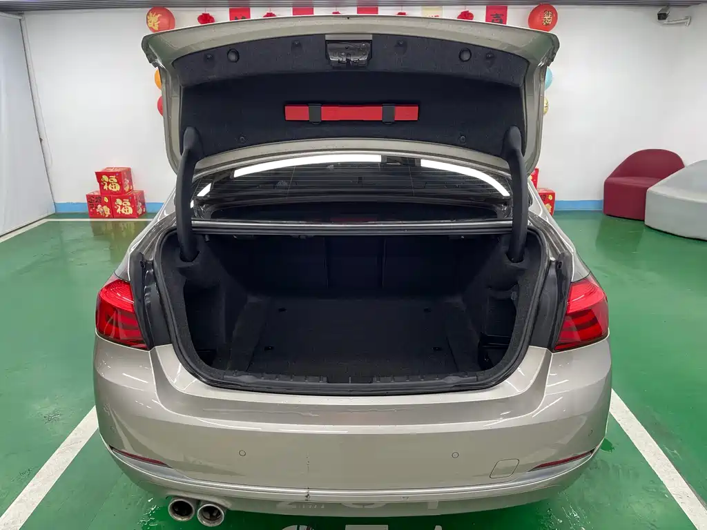 BMW 3 Series — миниатюра 22