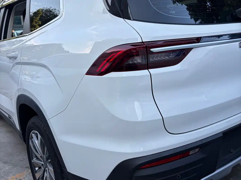 Geely Haoyue — миниатюра 19