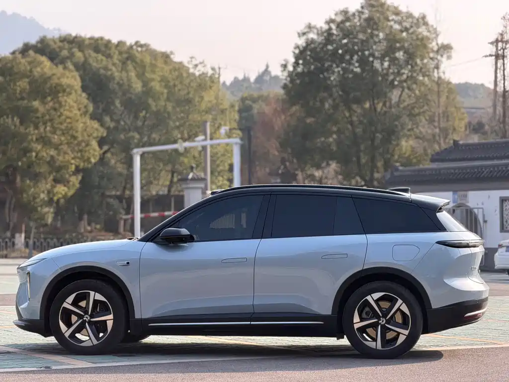 NIO NIO ES6