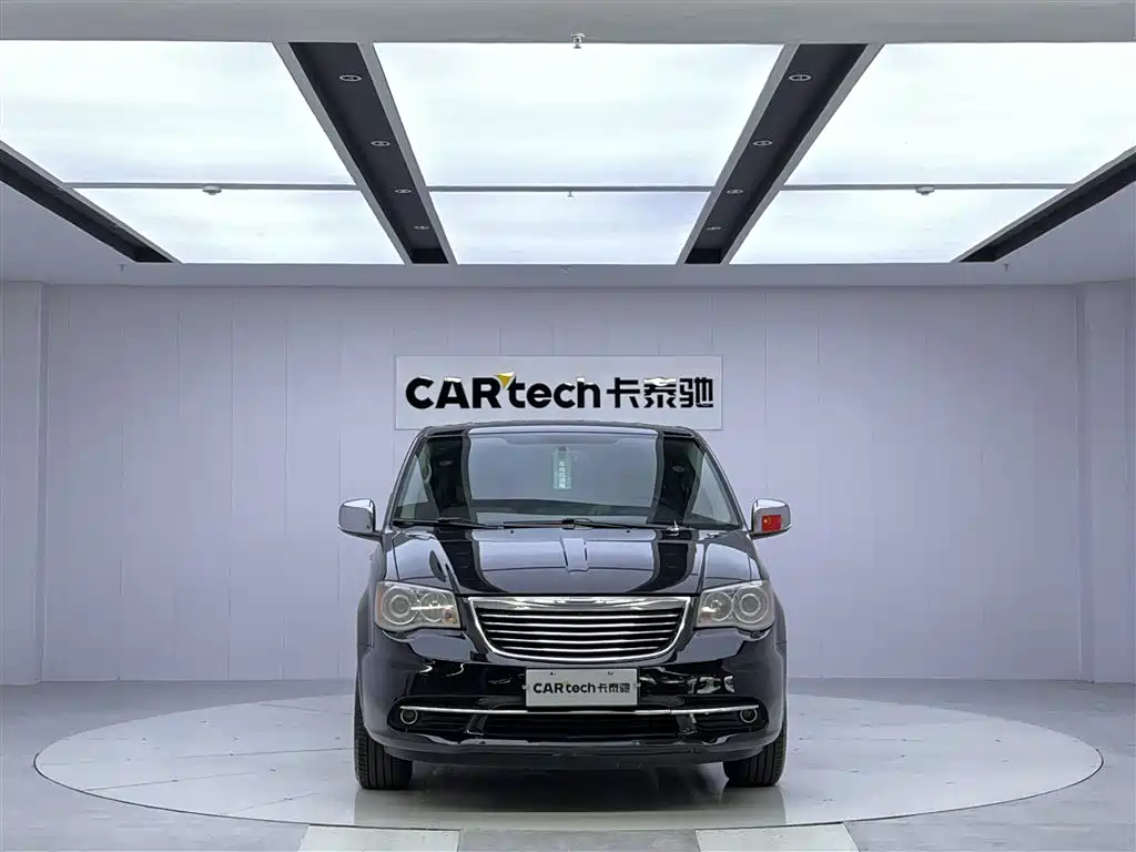 Chrysler Grand Voyager 2014 3.6L Comfort