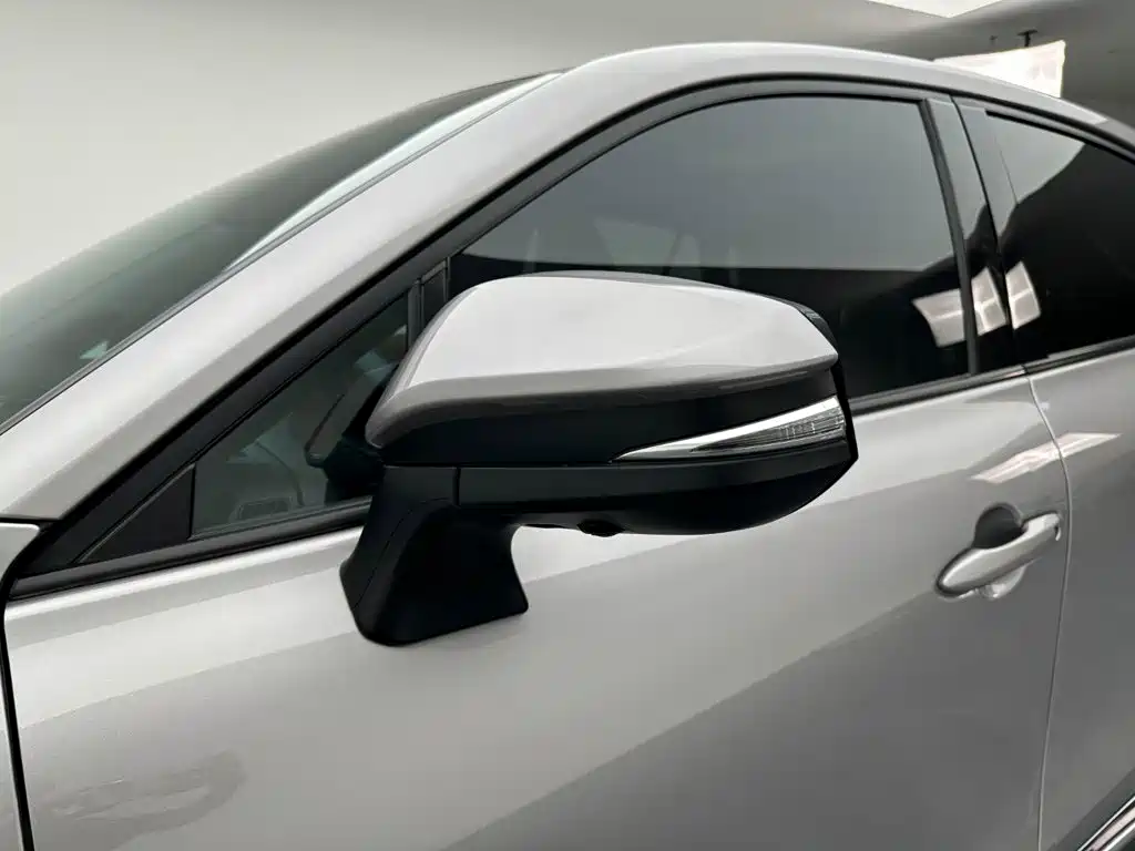 Toyota Venza — миниатюра 22