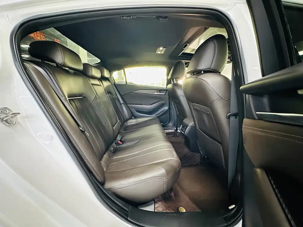 Mazda Atenza — миниатюра 10
