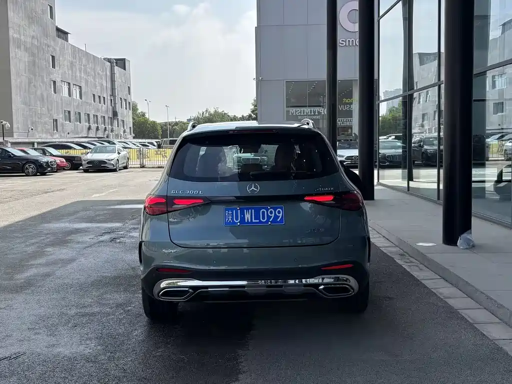 Mercedes-Benz GLC 2025 GLC 300 L 4MATIC Luxury 5 мест