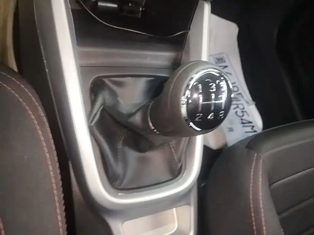 Suzuki Vitara — миниатюра 14
