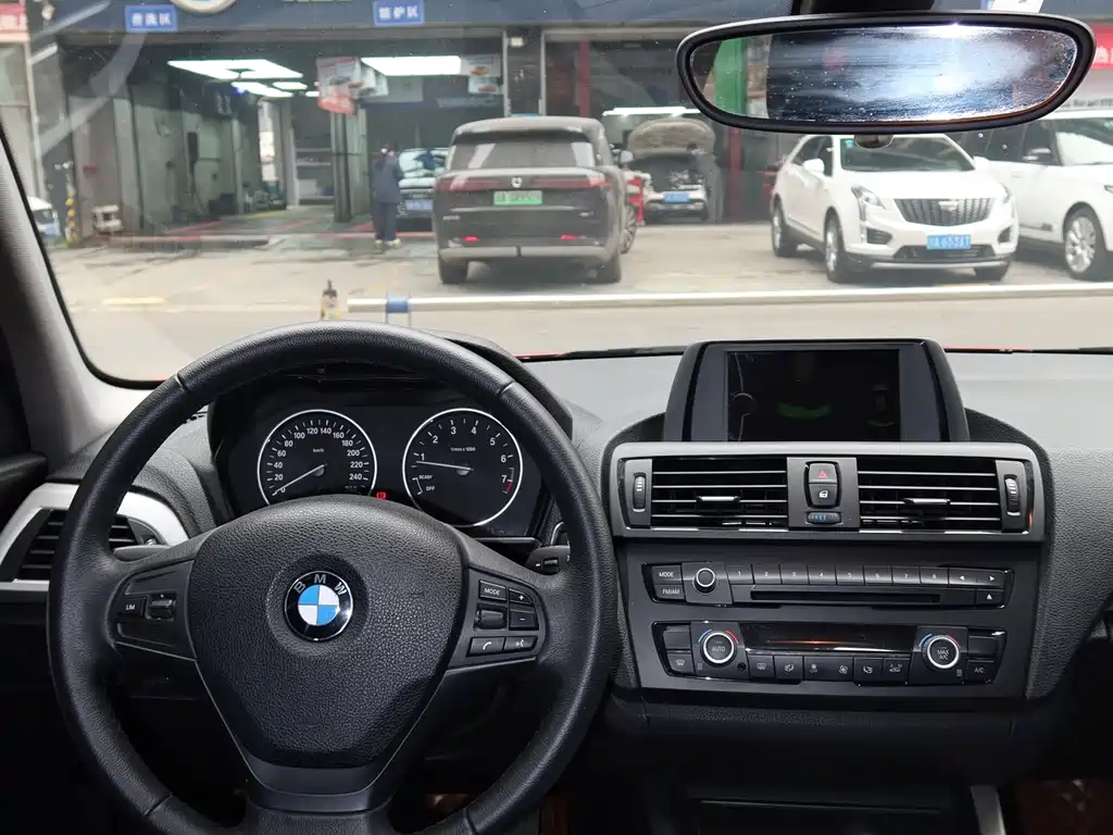 BMW 1 Series 1 2013 118i Sport