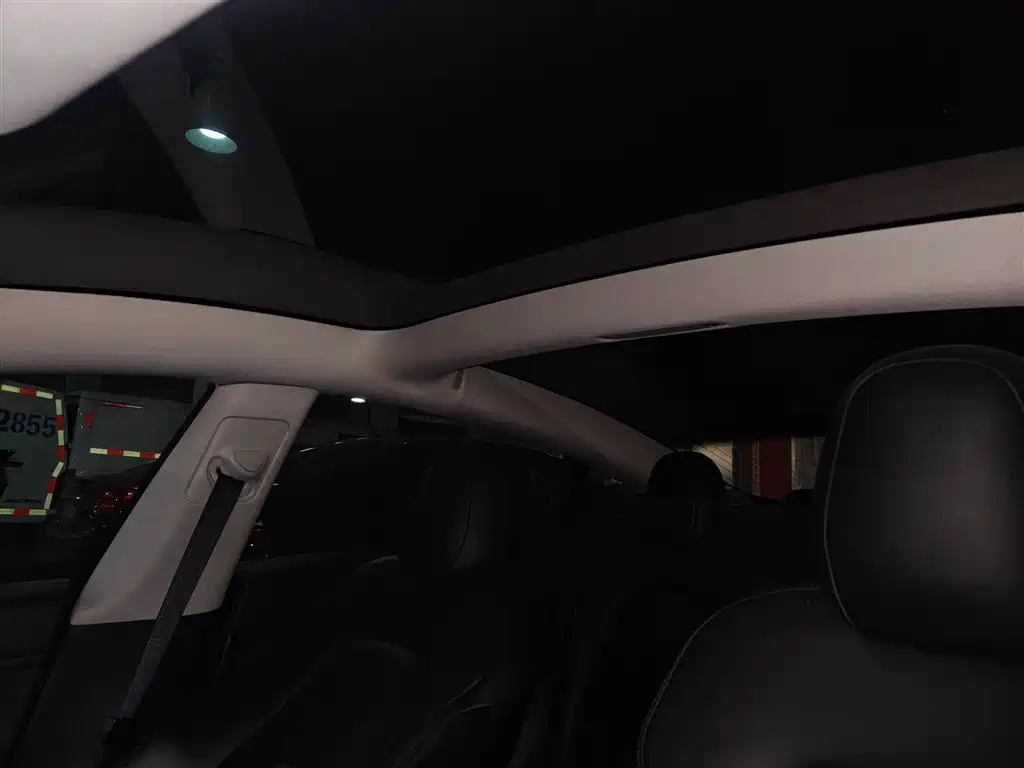 Tesla Model 3 — фотографии объявления, Фото 18