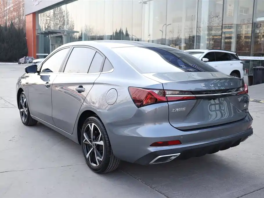 ROEWE I5