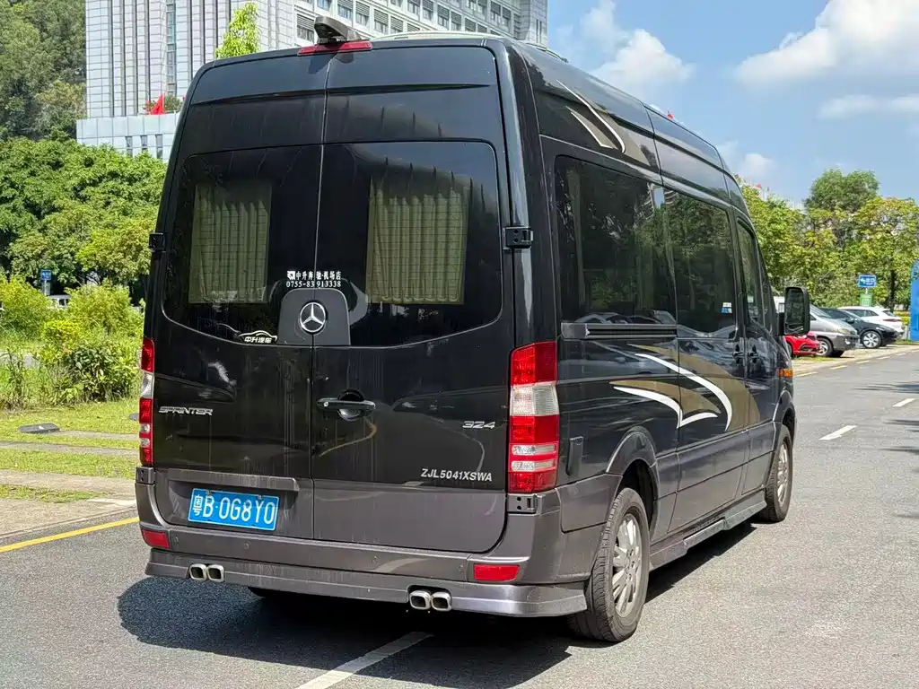 Mercedes-Benz Sprinter — миниатюра 16
