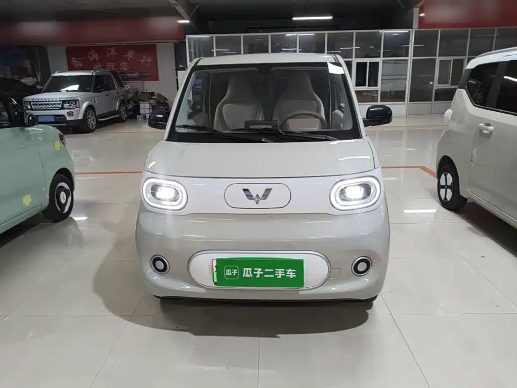 Wuling MINIEV — миниатюра 3