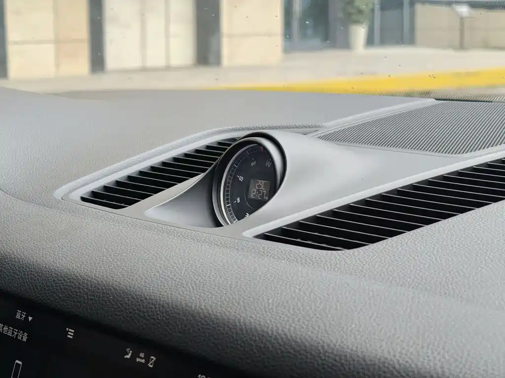 PORSCHE CAYENNE NEW ENERGY