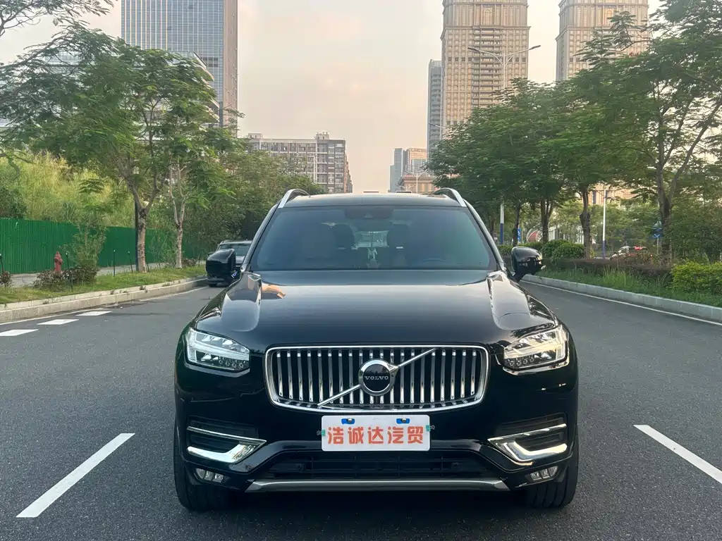 Volvo XC90 — миниатюра 2